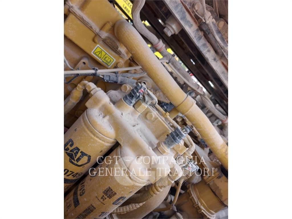 CAT 980M Фронтальные погрузчики
