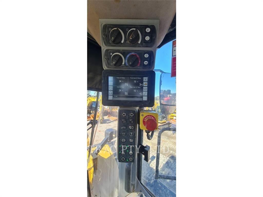 CAT 980M Фронтальные погрузчики