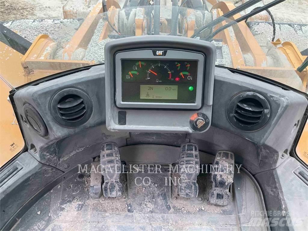 CAT 980M Фронтальные погрузчики