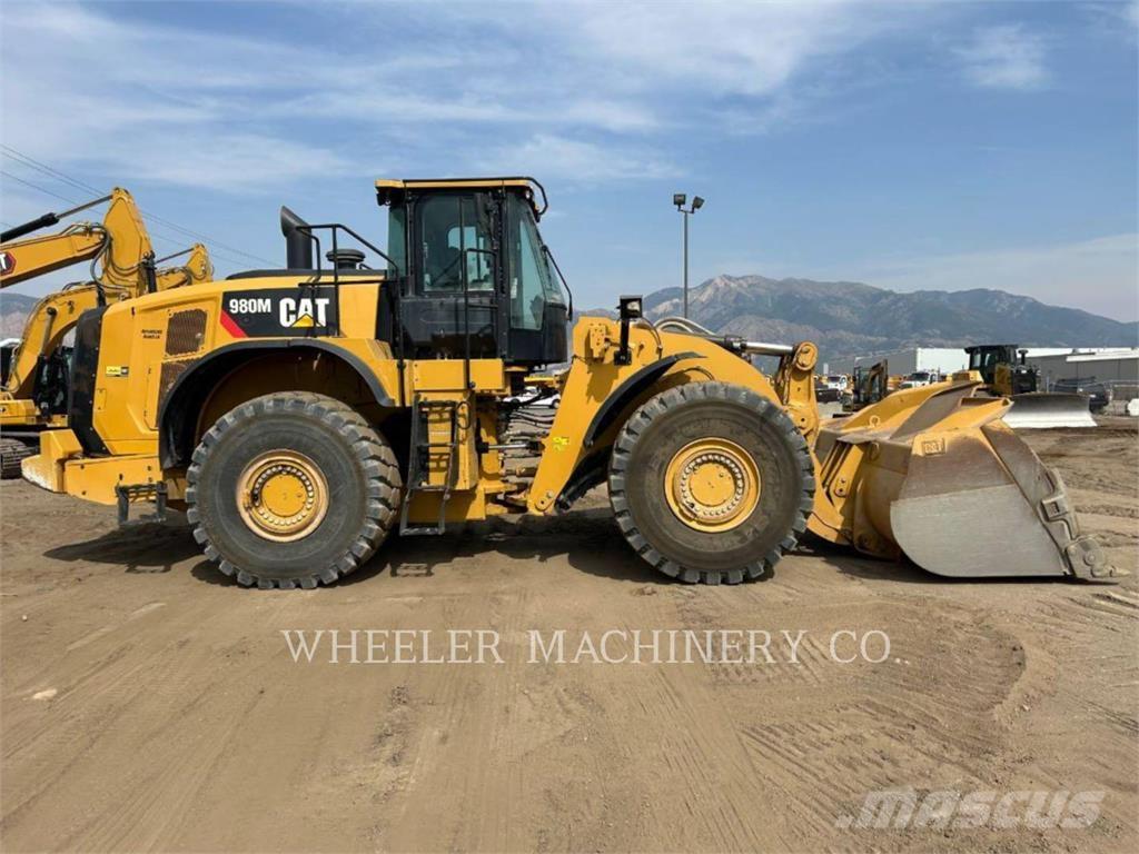 CAT 980M Фронтальные погрузчики