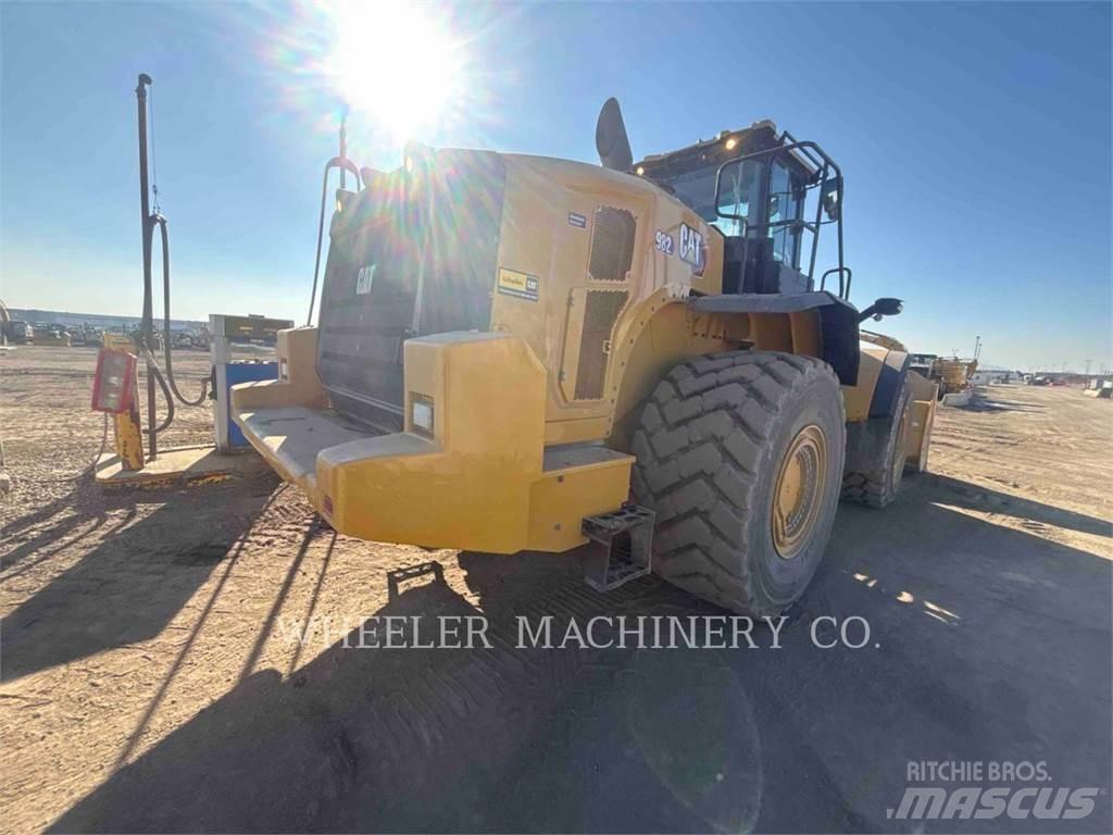 CAT 982 Фронтальные погрузчики