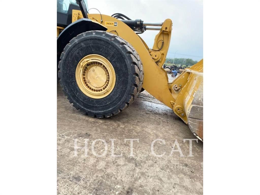 CAT 982 Фронтальные погрузчики
