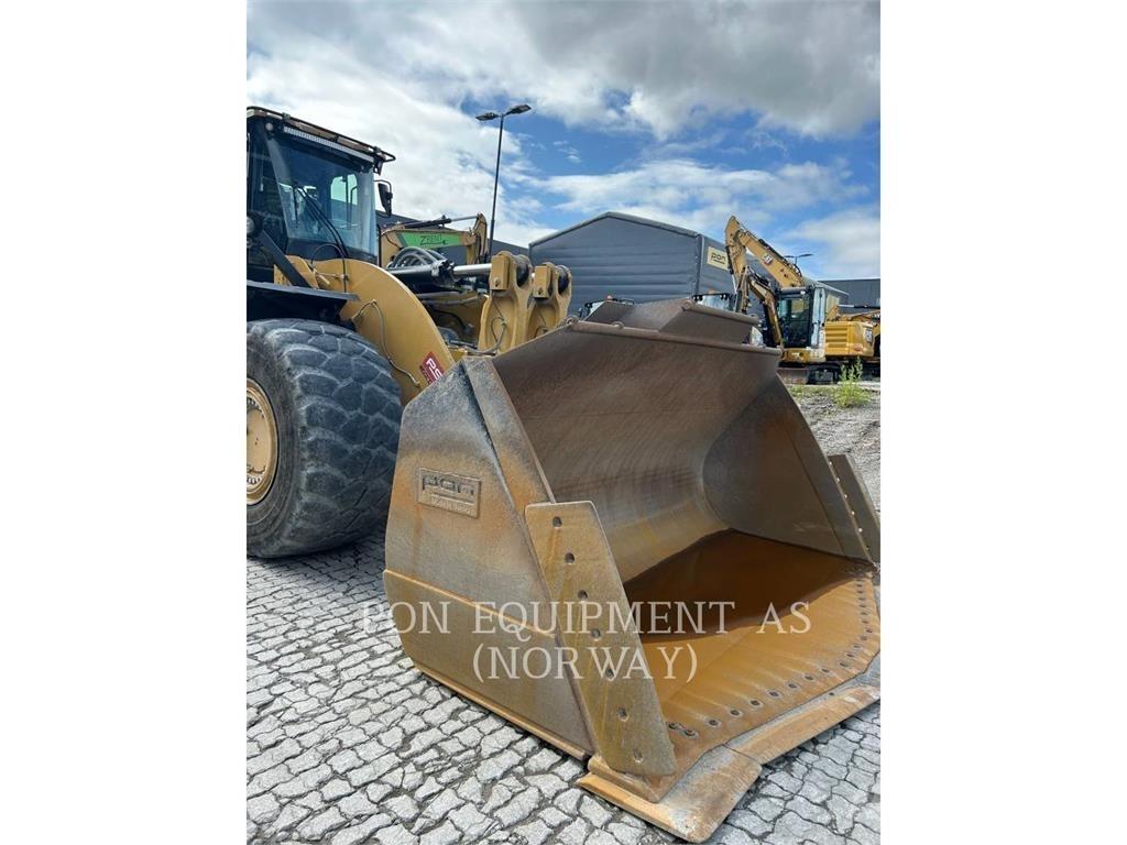CAT 982-14 Фронтальные погрузчики