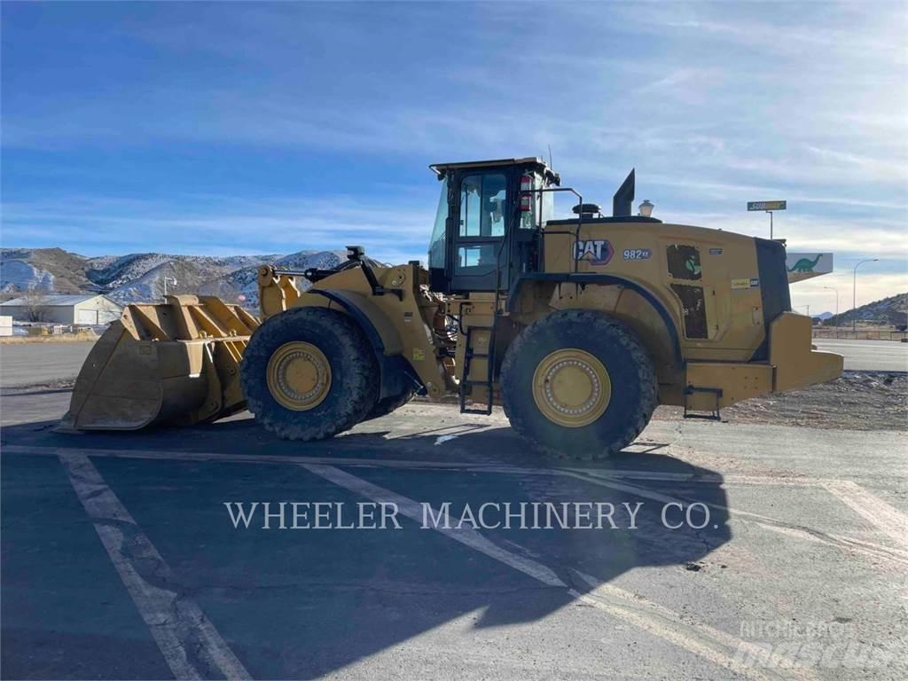 CAT 982 XE Фронтальные погрузчики