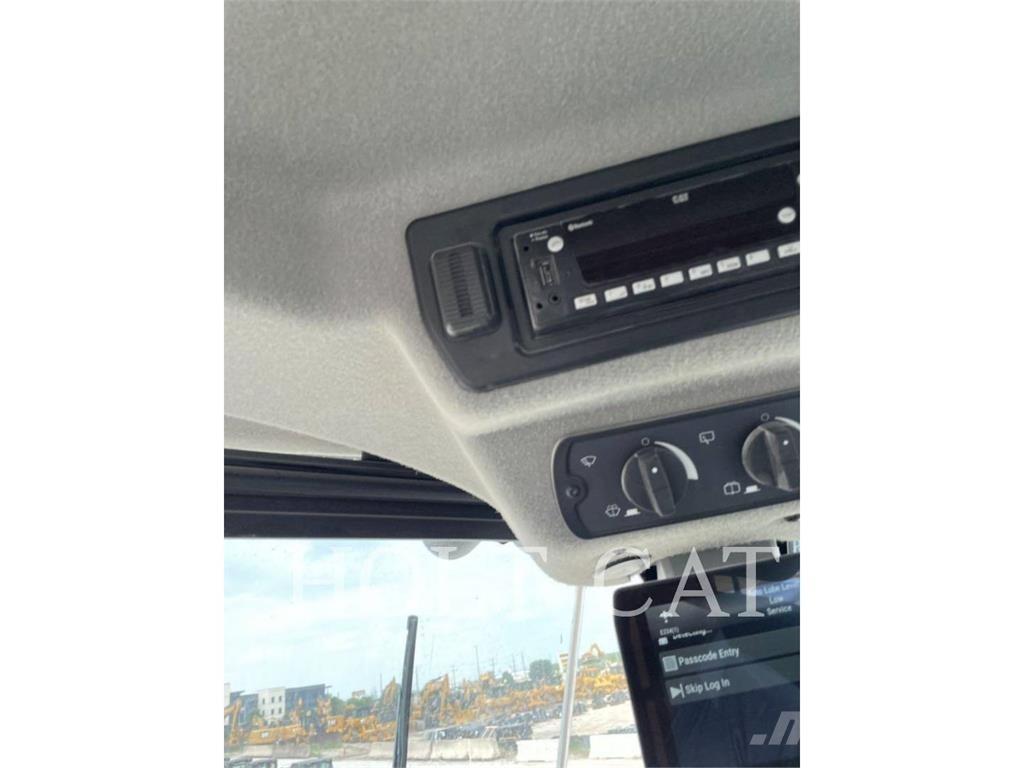CAT 982 XE Фронтальные погрузчики