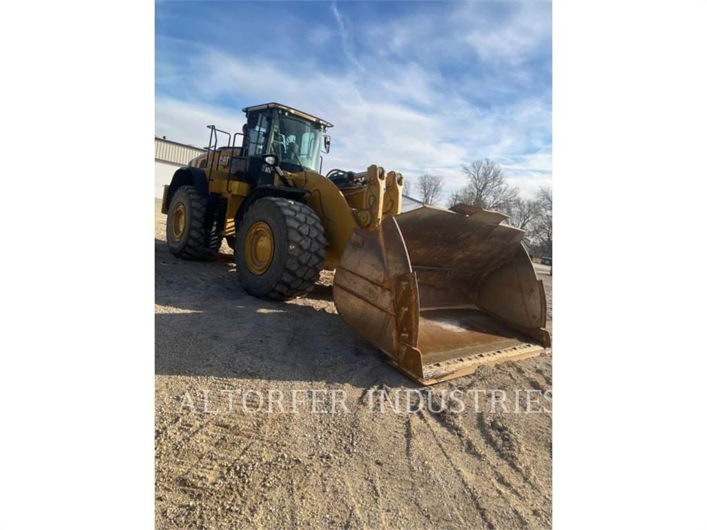 CAT 982M Фронтальные погрузчики