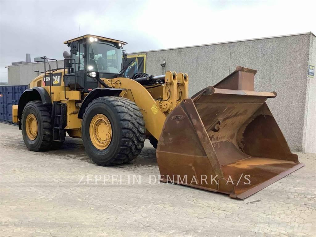 CAT 982M Фронтальные погрузчики