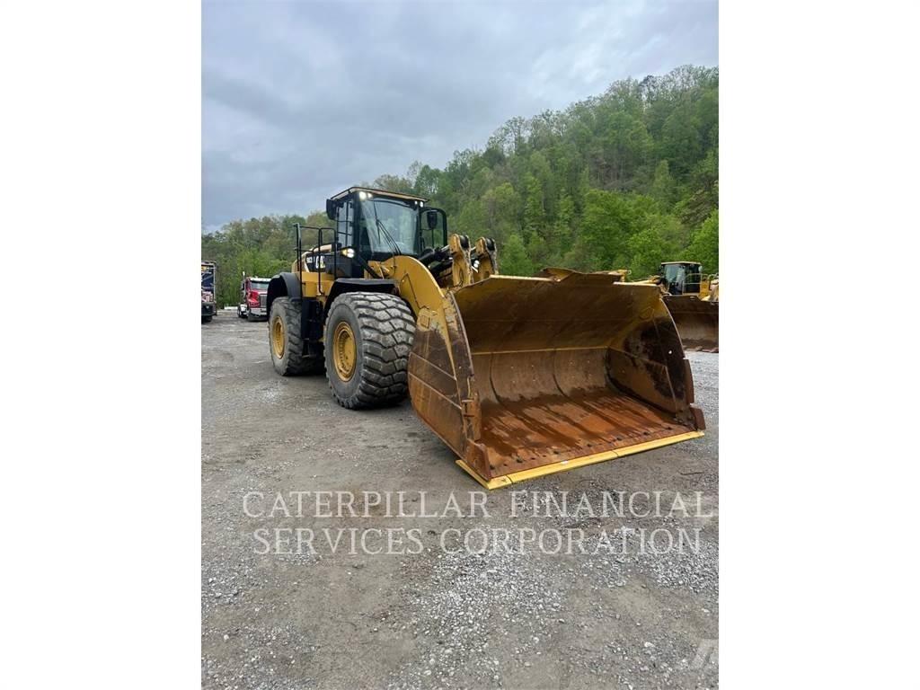 CAT 982M Фронтальные погрузчики