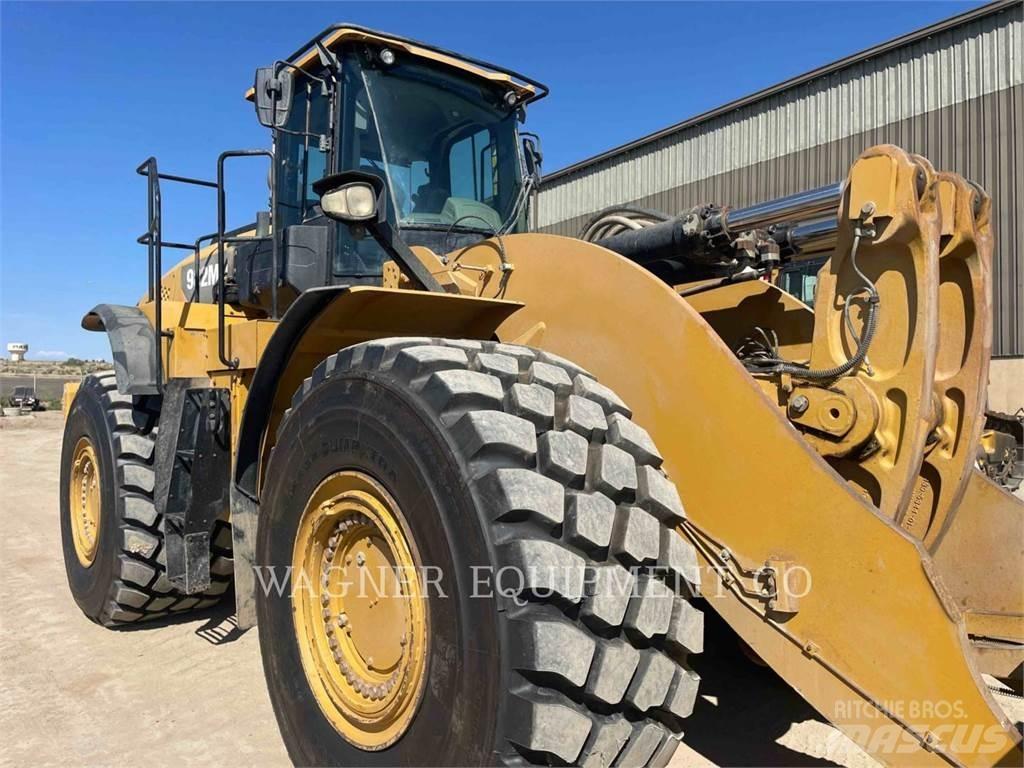 CAT 982M Фронтальные погрузчики