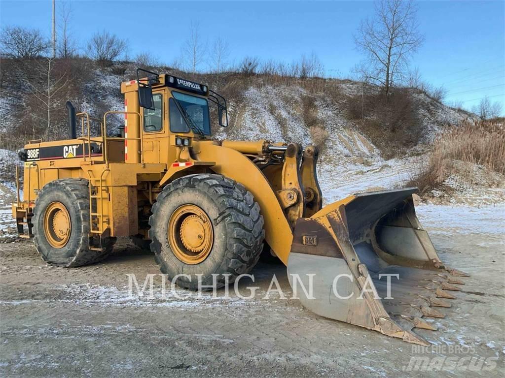 CAT 988F Фронтальные погрузчики