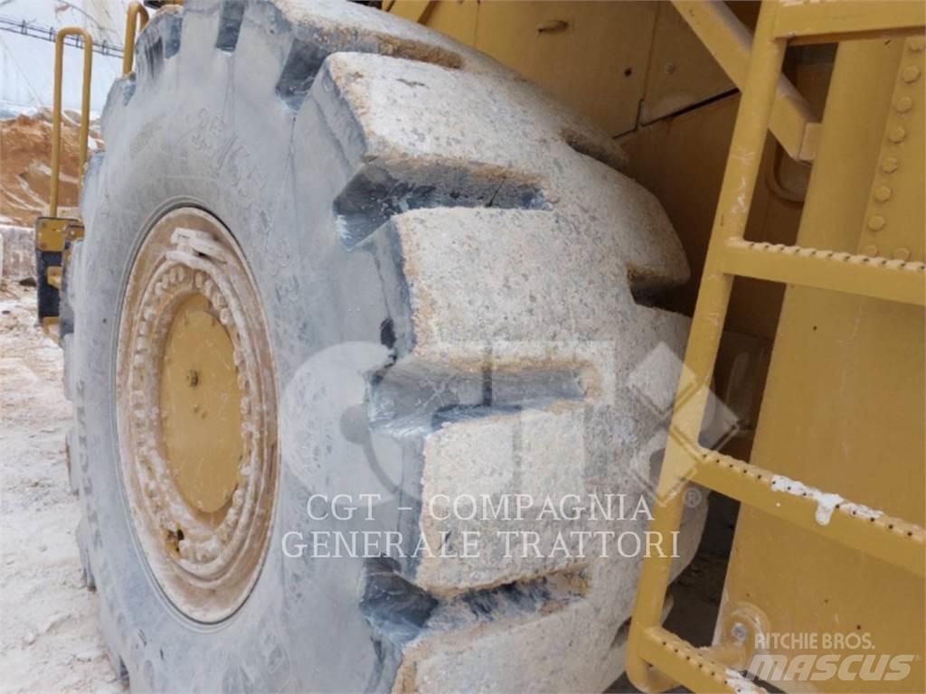 CAT 988G Фронтальные погрузчики