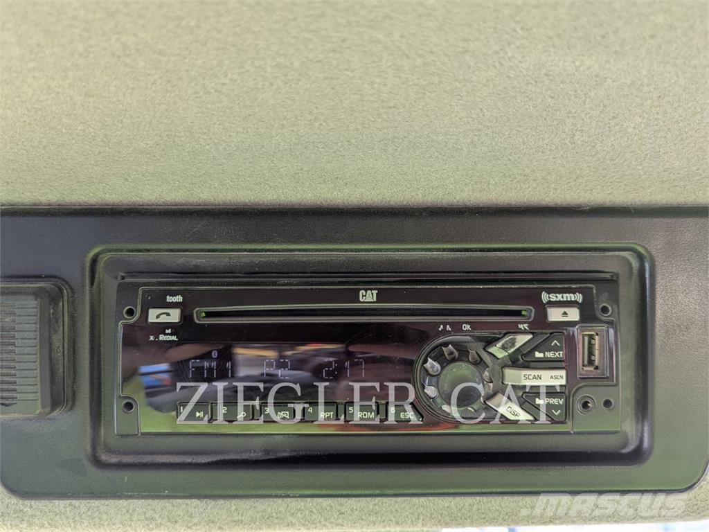 CAT 988K Фронтальные погрузчики