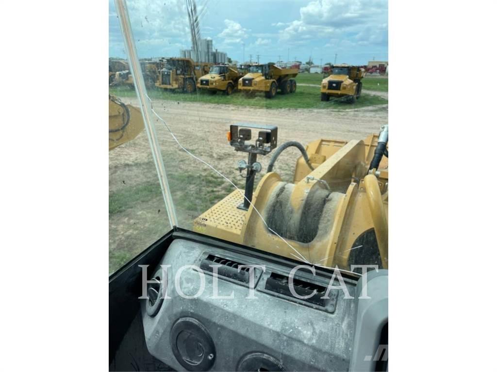 CAT 988K XE Фронтальные погрузчики
