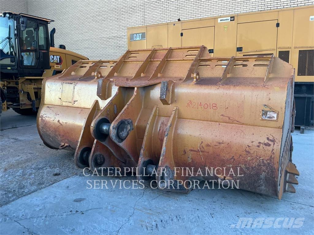 CAT 988K XE Фронтальные погрузчики