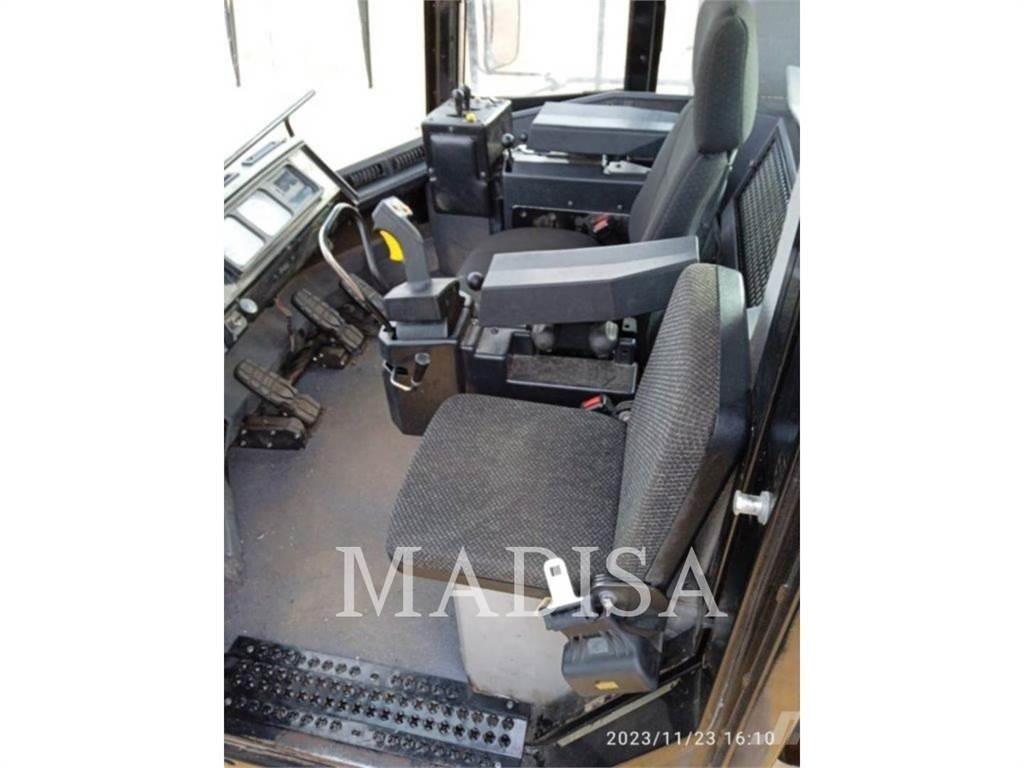 CAT 992 K Фронтальные погрузчики