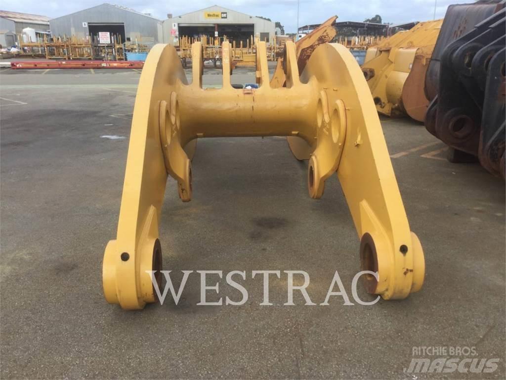 CAT 993K Коленчатые подъемники