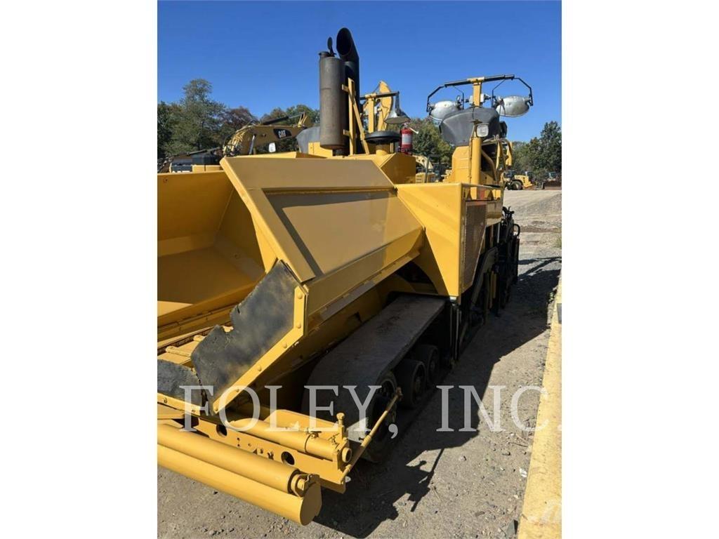 CAT AP-1055D Асфальтоукладчики