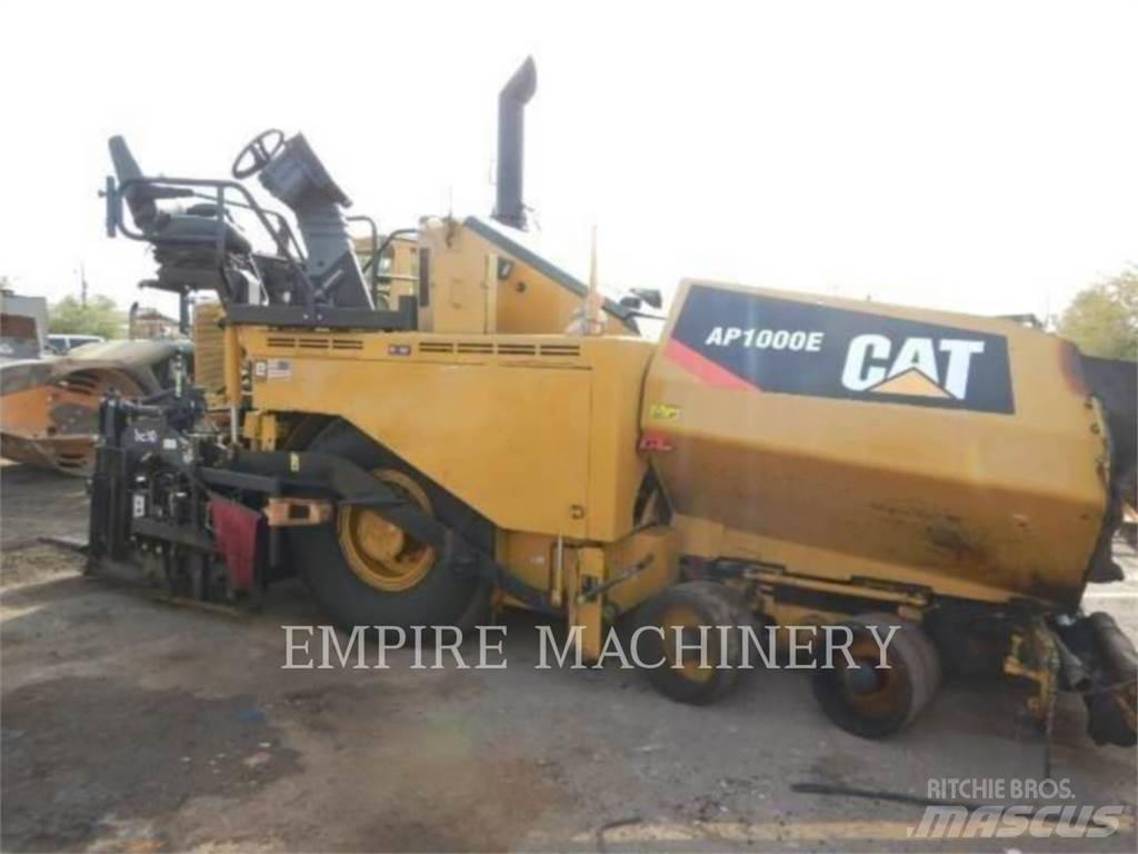 CAT AP1000E Асфальтоукладчики