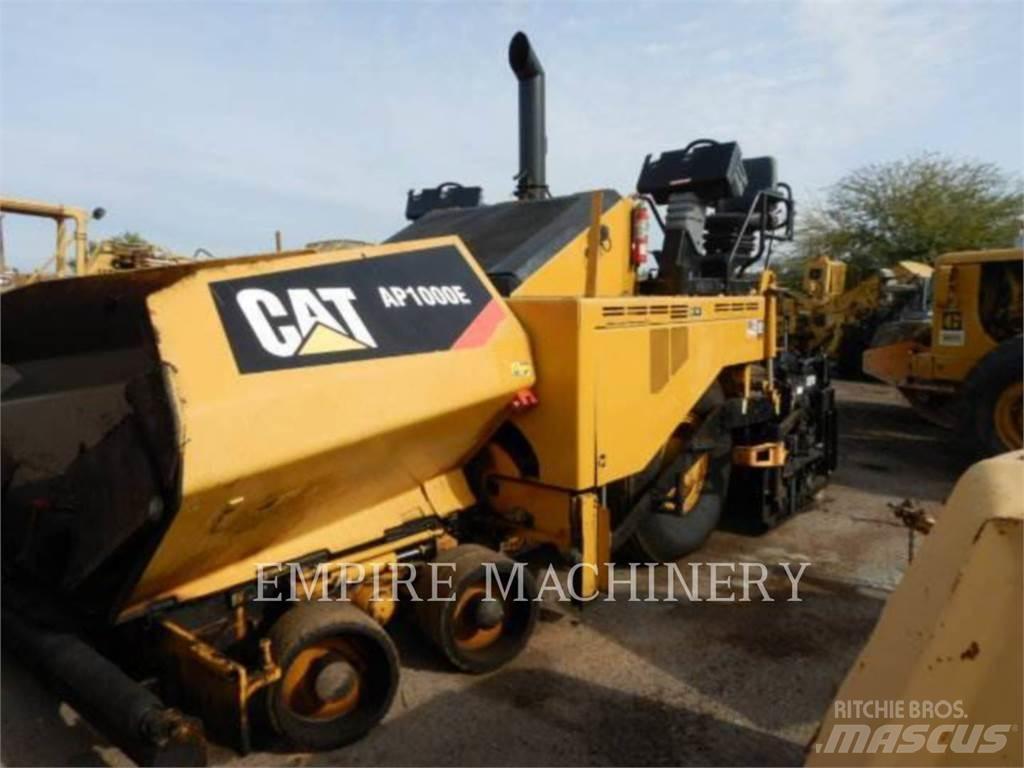 CAT AP1000E Асфальтоукладчики