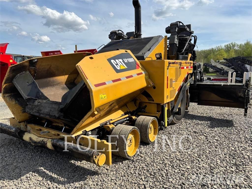 CAT AP1000F Асфальтоукладчики