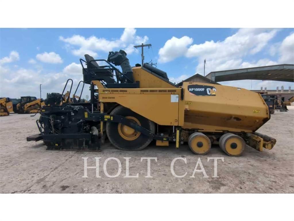 CAT AP1000F Грунтовые катки