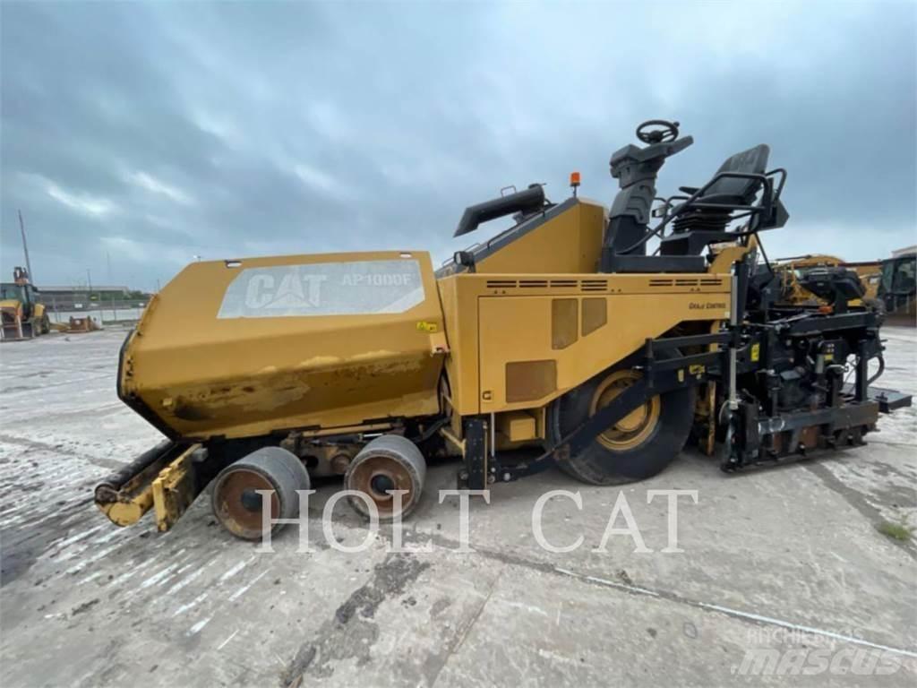 CAT AP1000F Грунтовые катки