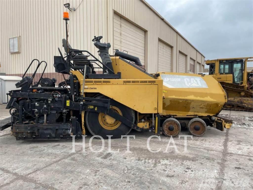 CAT AP1000F Грунтовые катки