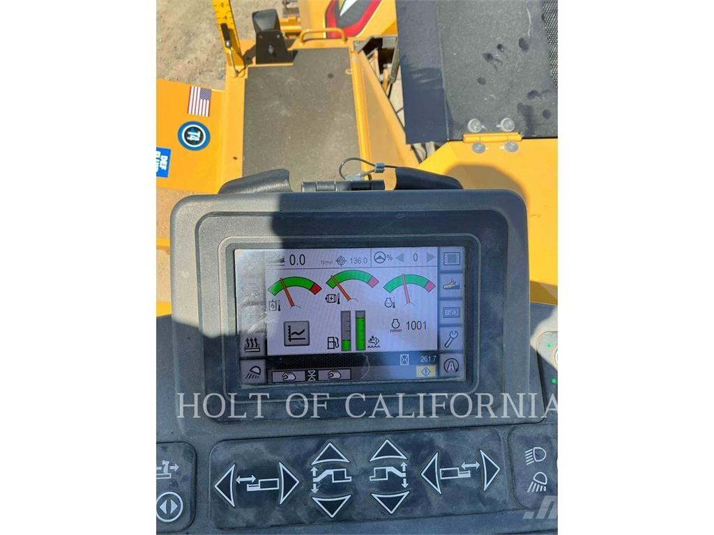 CAT AP1055 Асфальтоукладчики