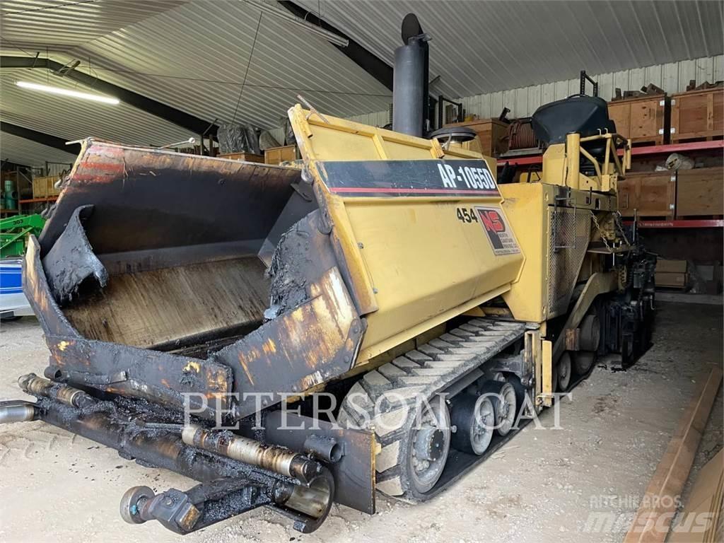 CAT AP1055D Асфальтоукладчики
