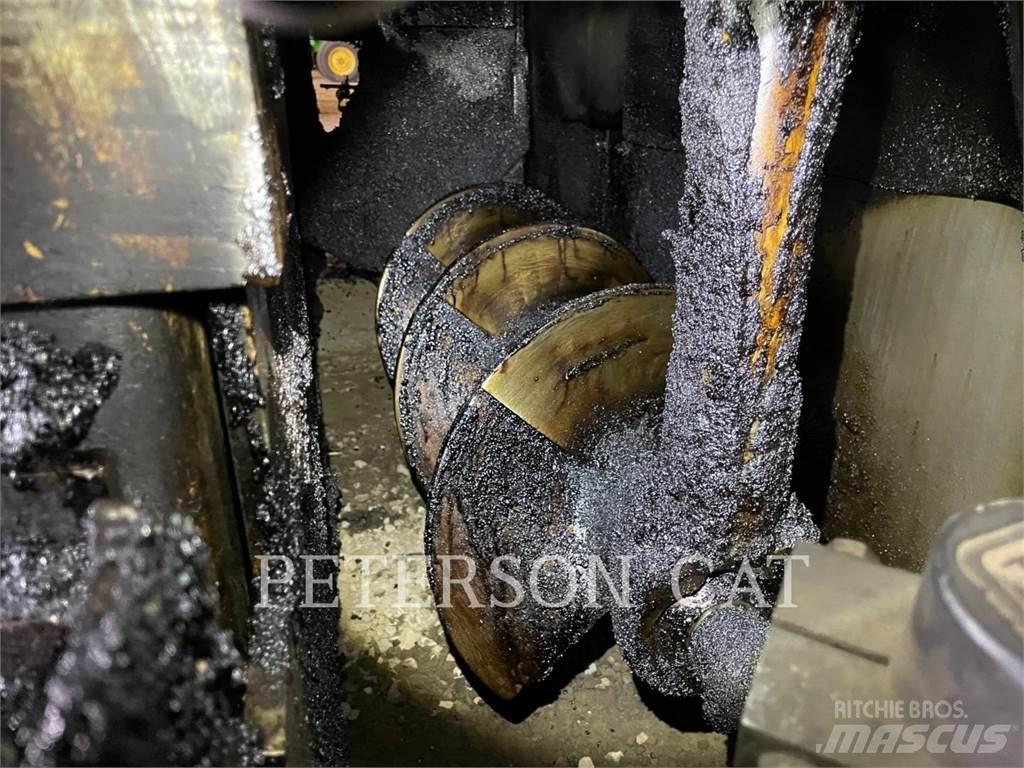 CAT AP1055D Асфальтоукладчики