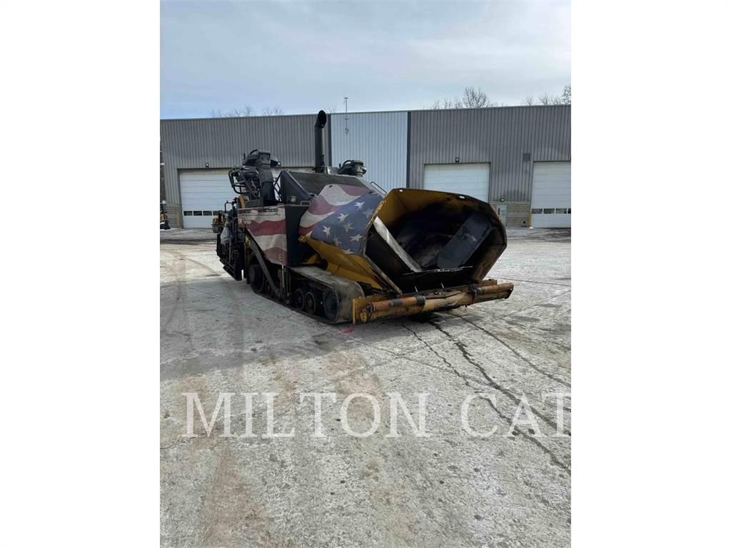 CAT AP1055F Асфальтоукладчики