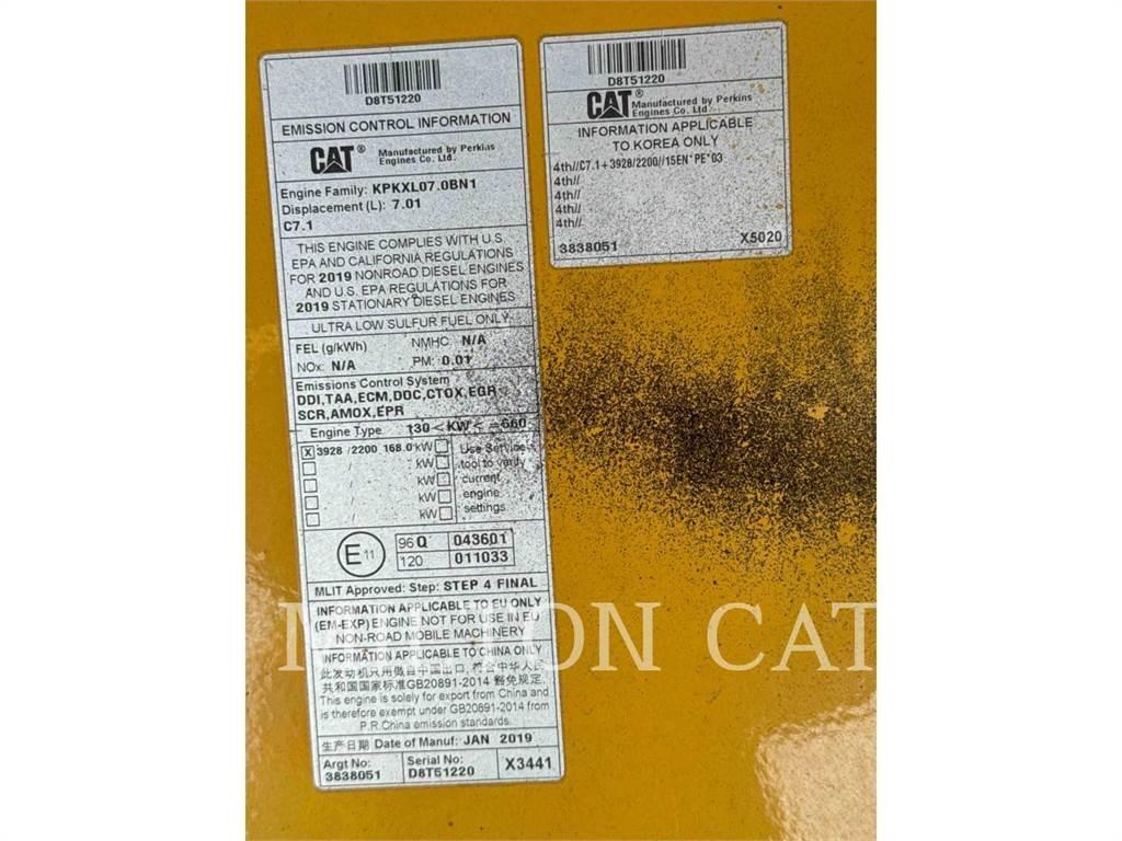 CAT AP1055F Асфальтоукладчики