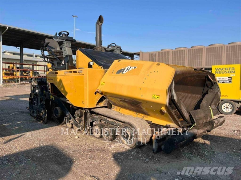 CAT AP1055F Асфальтоукладчики