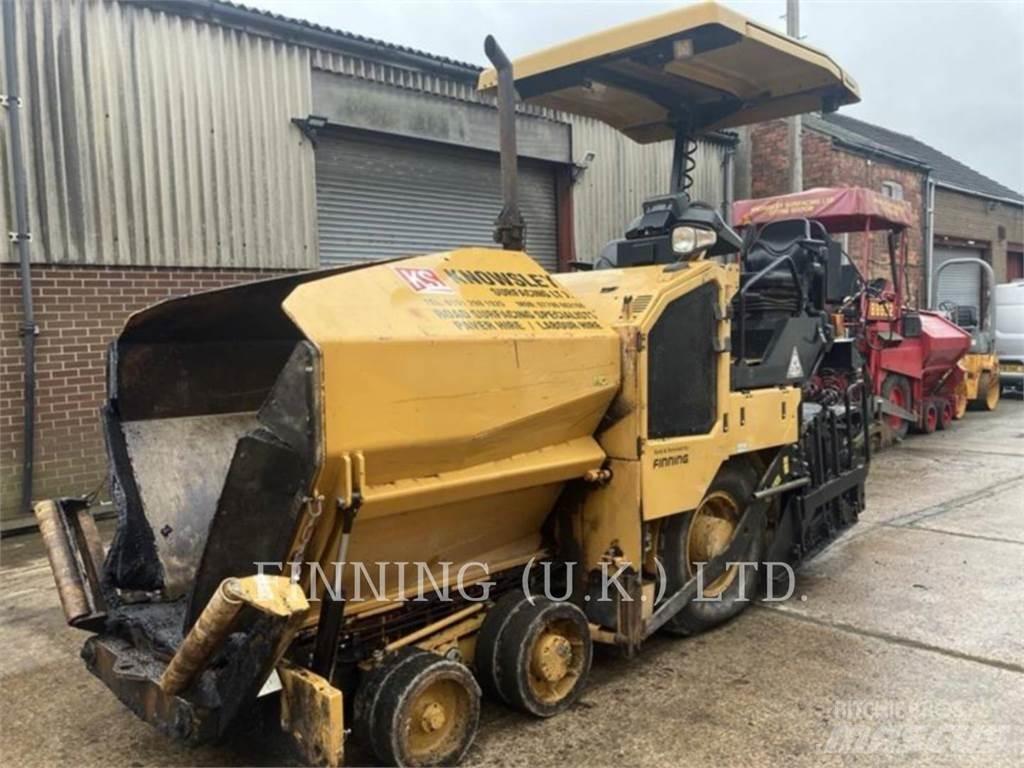 CAT AP300F Асфальтоукладчики