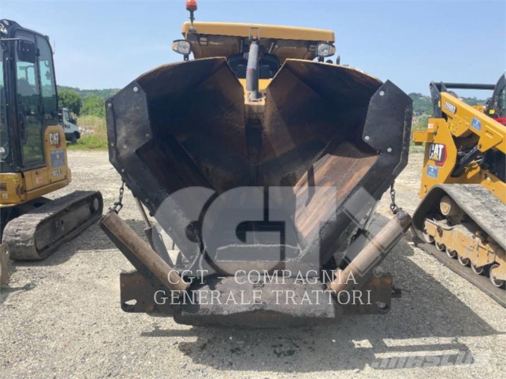 CAT AP300F Асфальтоукладчики