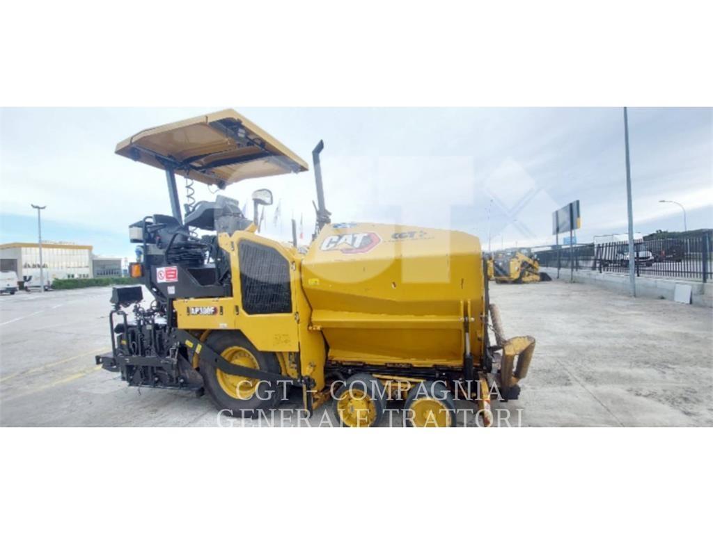 CAT AP300F Асфальтоукладчики