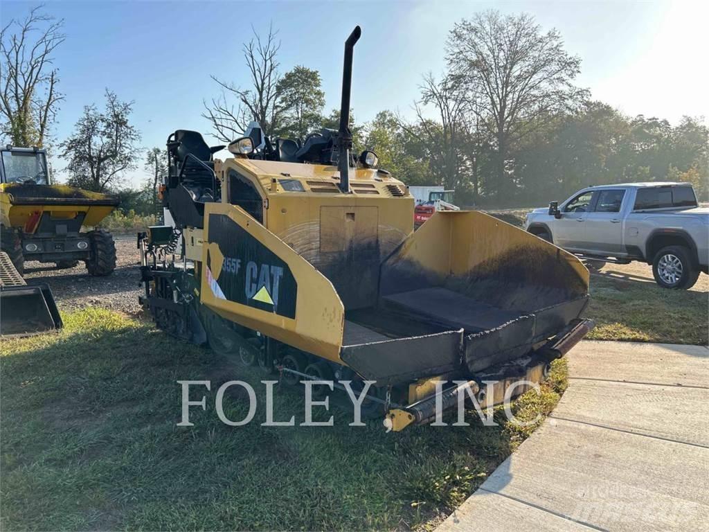 CAT AP355F Асфальтоукладчики