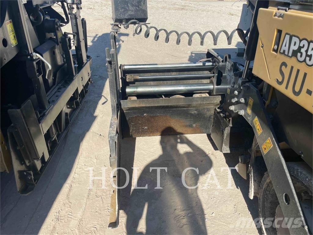 CAT AP355F Асфальтоукладчики