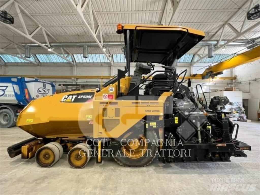 CAT AP500F Асфальтоукладчики