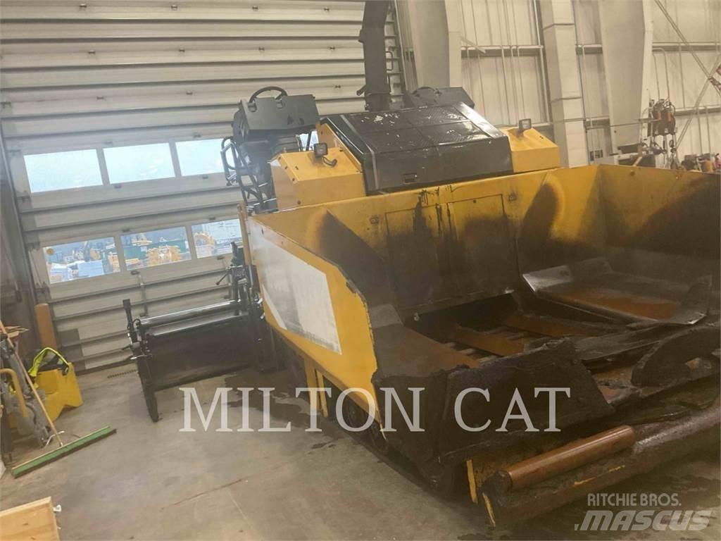CAT AP555E Асфальтоукладчики