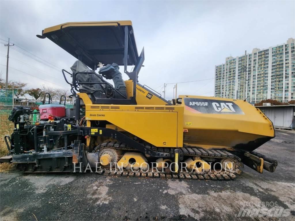 CAT AP655F Асфальтоукладчики
