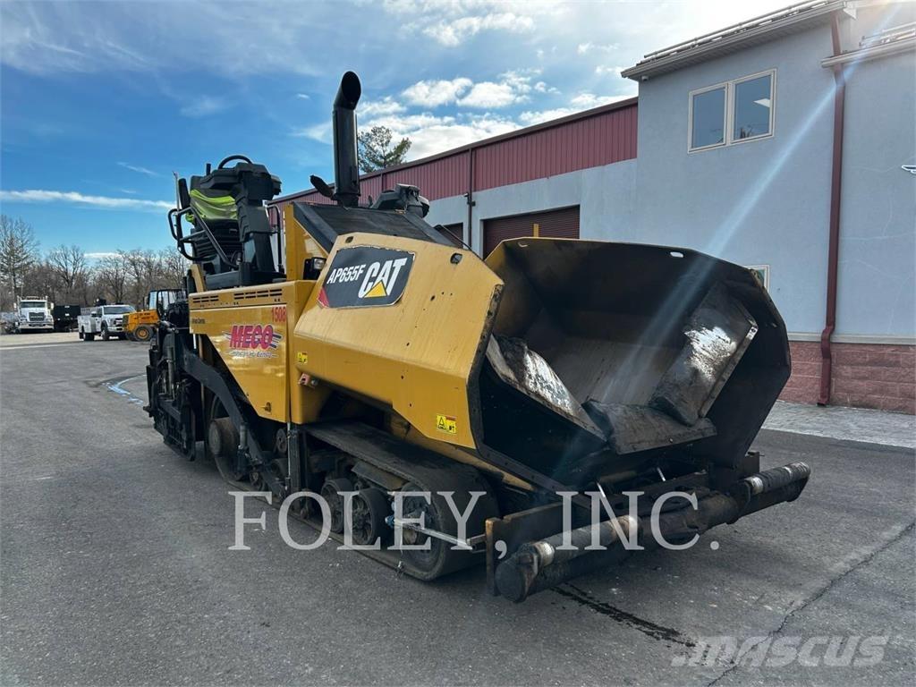 CAT AP655F Асфальтоукладчики