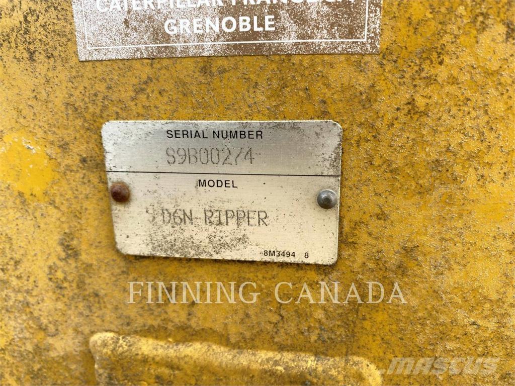 CAT ATTACHMENTS D6N Навесные рыхлители