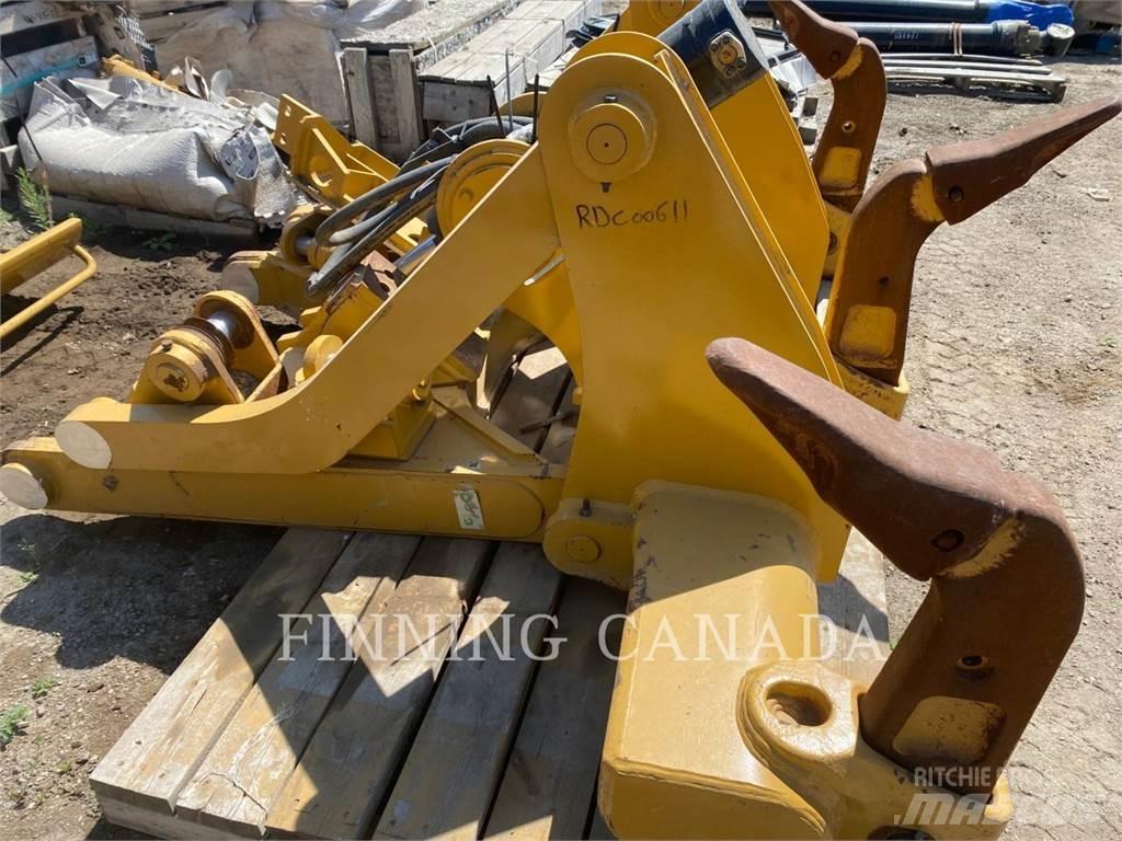 CAT ATTACHMENTS D6T Навесные рыхлители