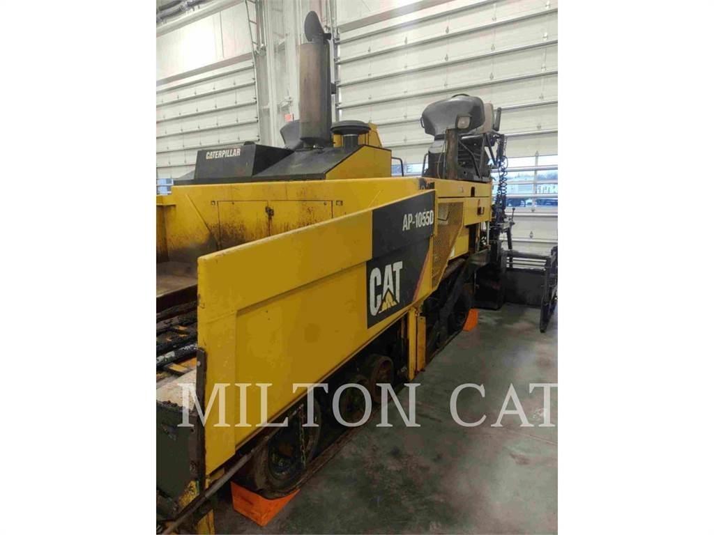 CAT BG-2455D Асфальтоукладчики
