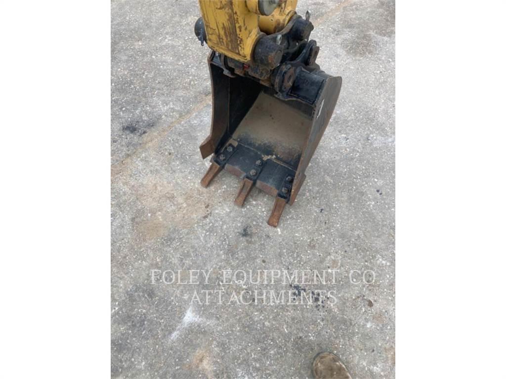 CAT BK302P18 Гусеничные экскаваторы
