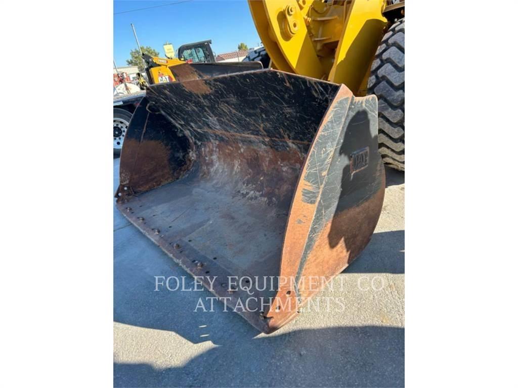 CAT BK38F35GP Фронтальные погрузчики