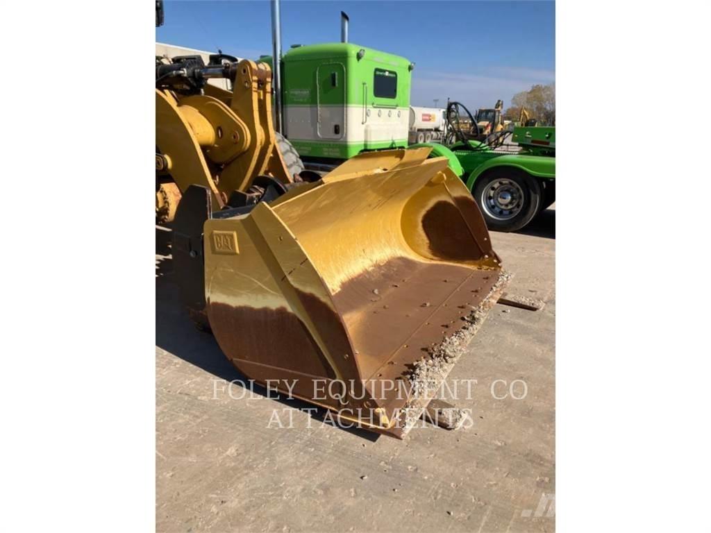 CAT BK50GCP40G Фронтальные погрузчики