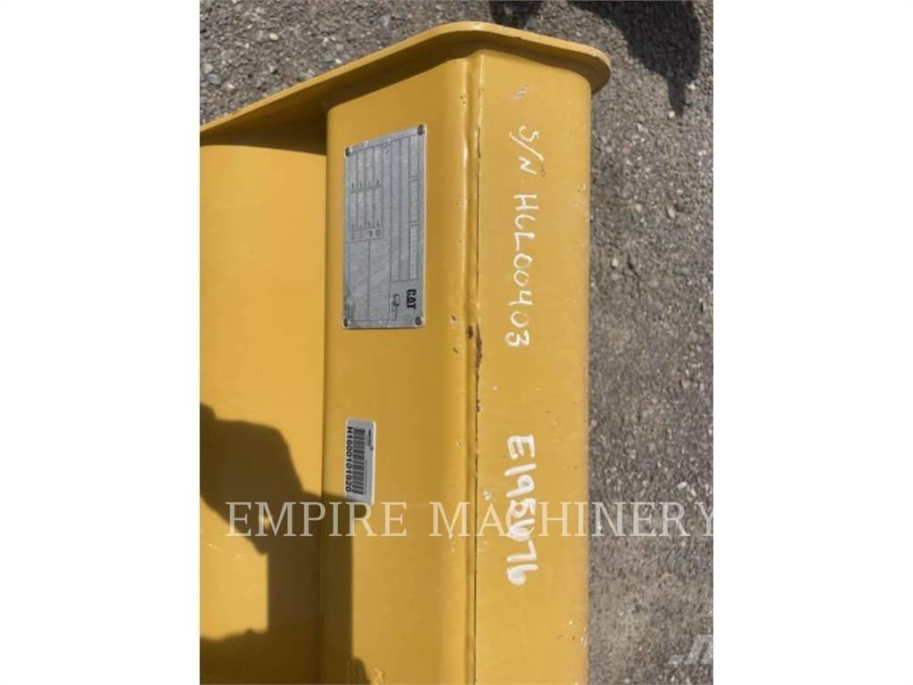 CAT BL-1.0GP Строительная техника - Другие