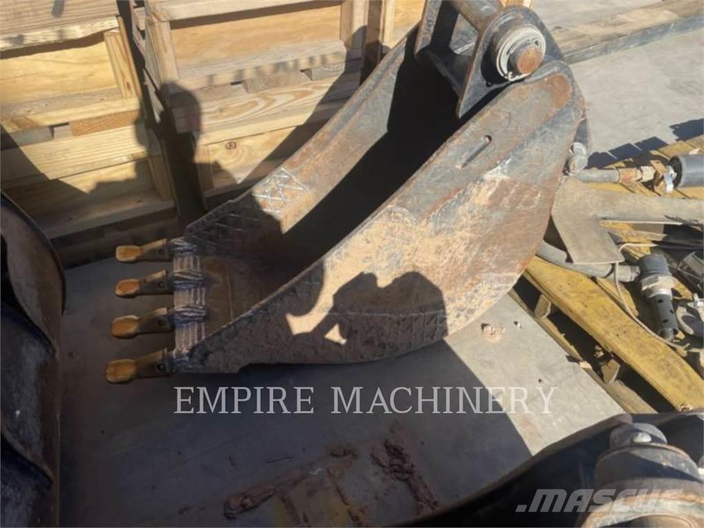 CAT BL-24BU Строительная техника - Другие